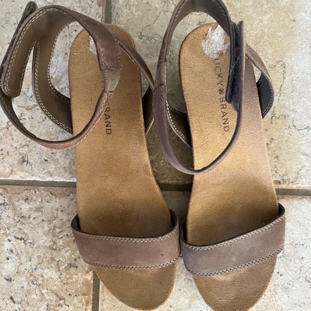 Lucky Brand Heeled Sandals Size 8.5